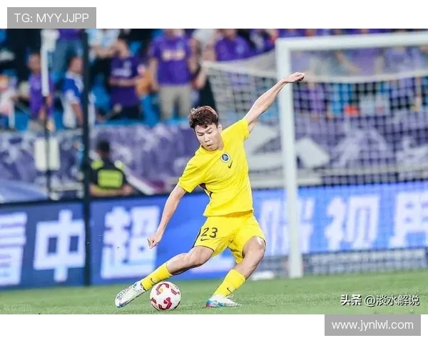 聚焦中超精彩对决洞察球队竞逐冠军走势纵览赛季风云变幻全景呈现