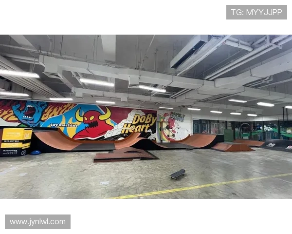 西安滑板队默契配合探秘：团队精神与技巧的完美结合