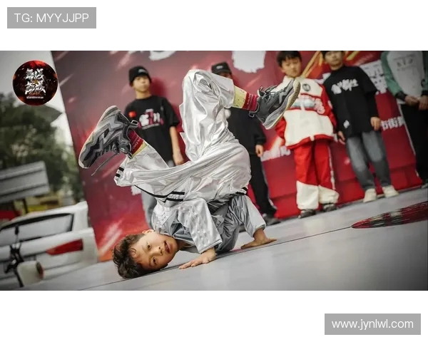 西安飞盘队在世界街舞大赛中的灵活性表现引发热议与赞赏