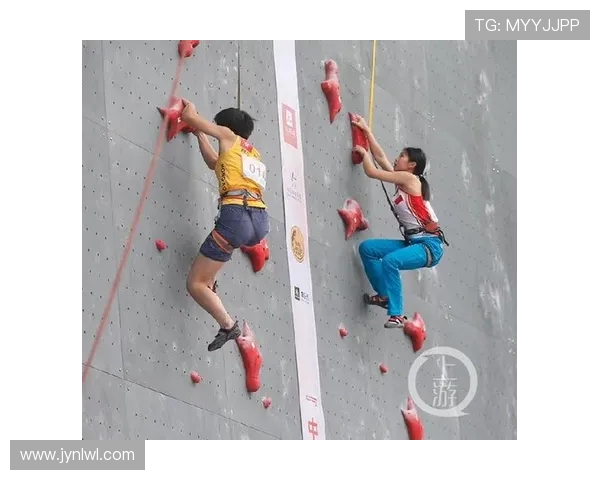 重庆飞盘队在世界攀岩锦标赛中的默契配合与精彩表现分析