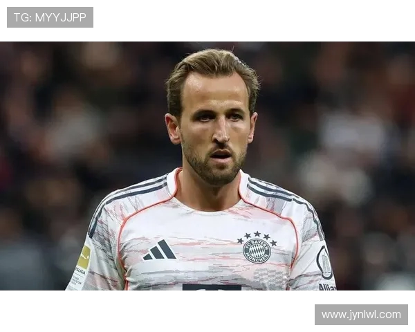 凯恩的传奇旅程：从天才少年到足球巨星的辉煌历程与成就解析