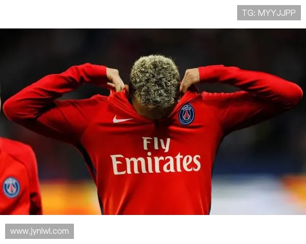 内马尔再度受伤巴黎欧冠之路面临严峻考验