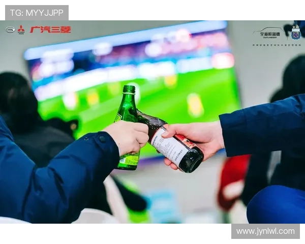 卡塔尔与吉尔吉斯激战正酣足球盛宴引发球迷热情高涨 卡塔尔与吉尔吉斯激战正酣足球盛宴引发球迷热情高涨